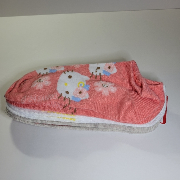 NWT hello kitty 3pk spring socks - Picture 3 of 4
